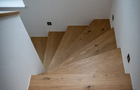 Holzwendeltreppe