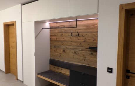 Garderobe 2024